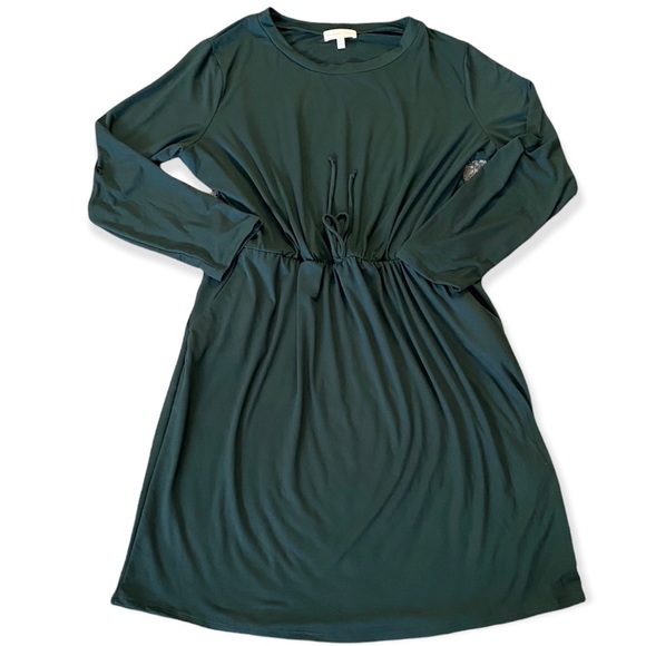 Plus Size Long Sleeves Midi Dress - Picture 2 of 4